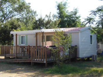 Mietunterkunft - Mobilheim Helios Klimatisiertes Behindertengerecht 32M² + Überdachte Terrasse 10M² - Camping de la Vallée