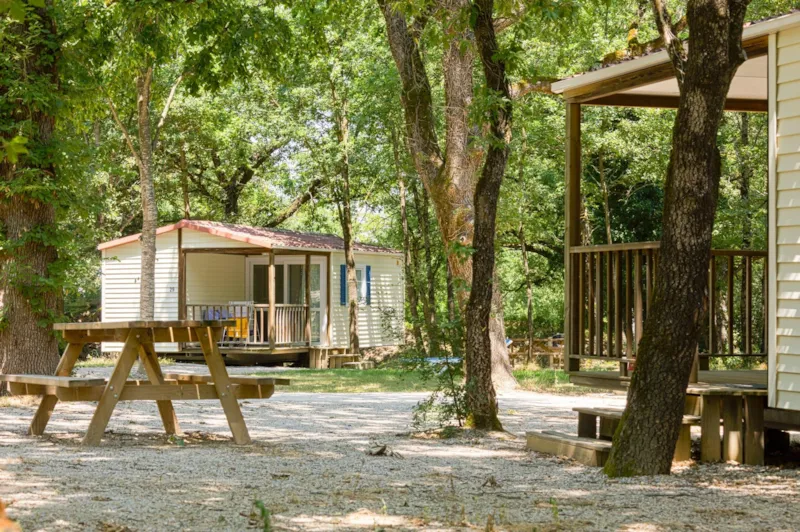 Mobil Home 2 Chbres En Calcas Ménage Compris (Hors Cuisine)