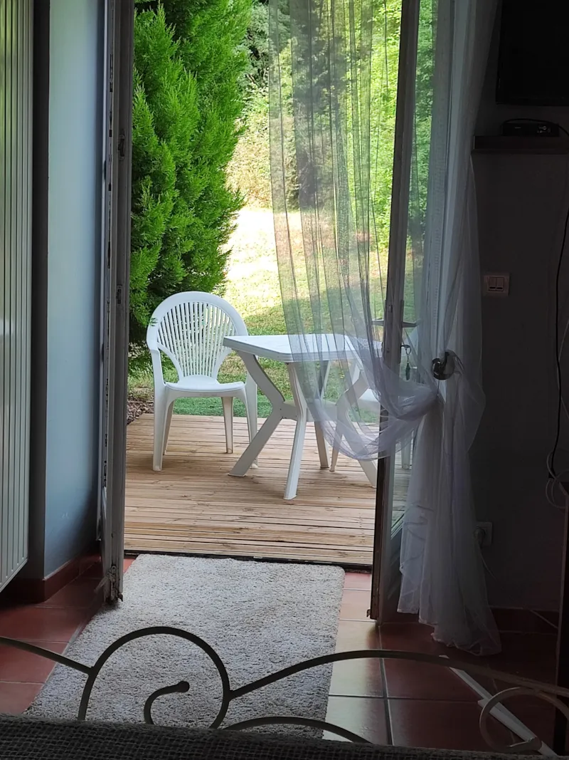 Chambre D'hôtes + Petit Déjeuner 2 Personnes