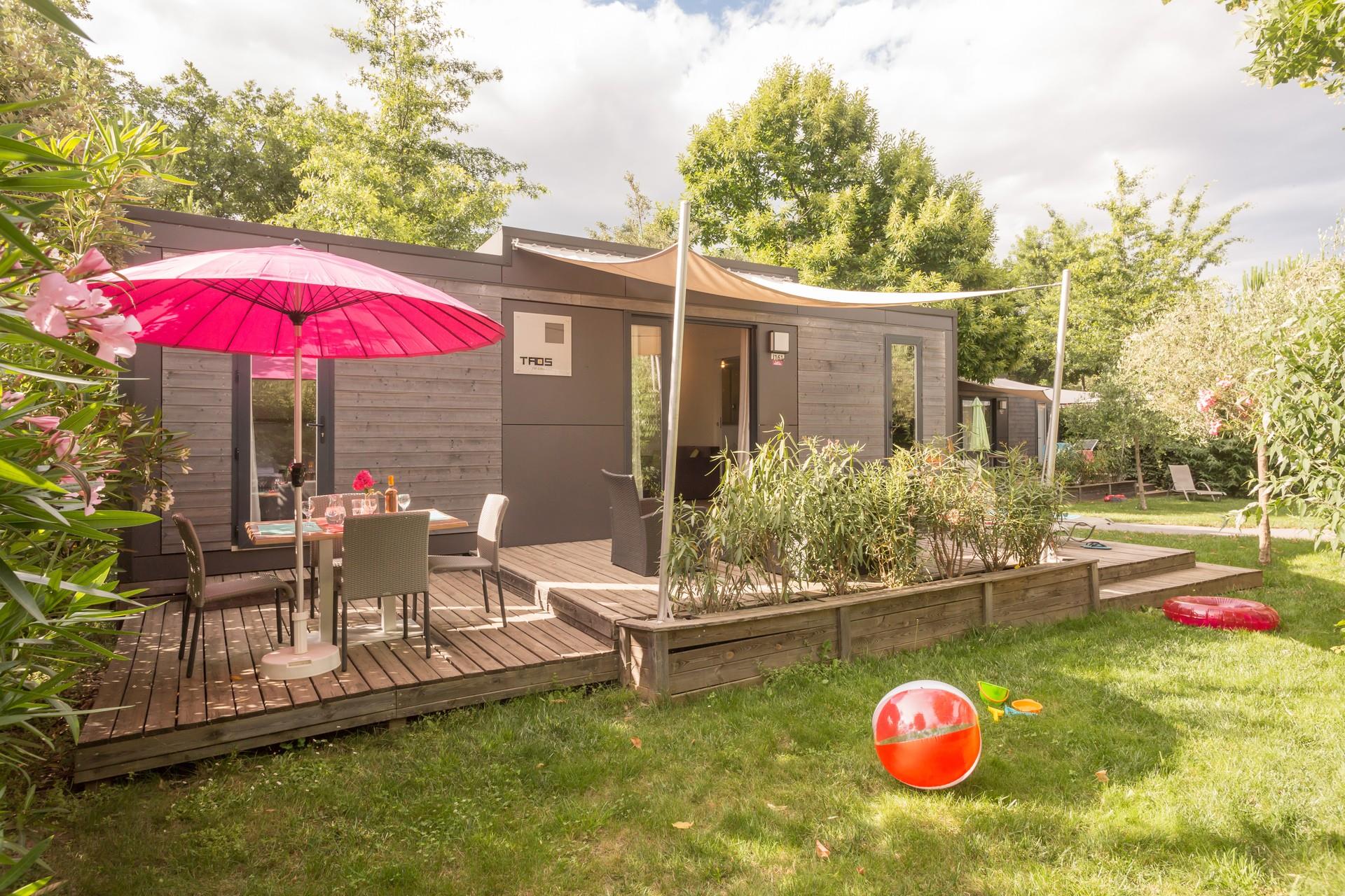 Mietunterkunft - Cottage  Premium - 2 Zimmer - 40M² - Terrasse - Klimaanlage - Tv - Camping Sandaya SOLEIL VIVARAIS