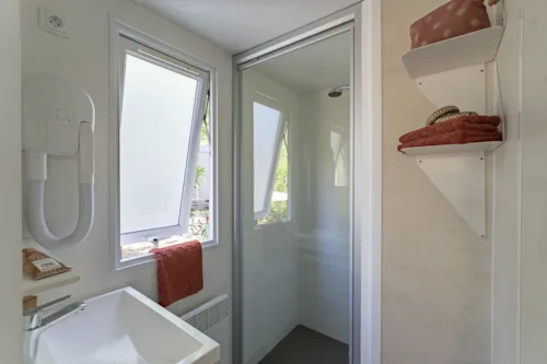 Mietunterkunft - Cottage Zimmer *** - image n°7 - Camping Sandaya Soleil Vivarais