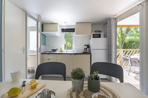 Accommodation - Cottage 2 Bedrooms Air-Conditionning *** - image n°4 - Camping Sandaya Soleil Vivarais