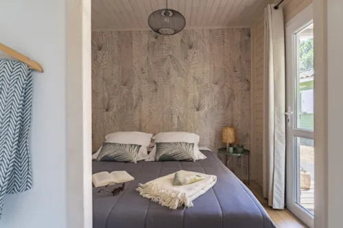 Mietunterkunft - Cottage  Family 4 Zimmer Premium - image n°6 - Camping Sandaya Soleil Vivarais
