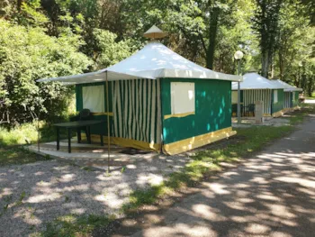 Mietunterkunft - Zeltbungalow Bengalis - Camping Les Tilleuls