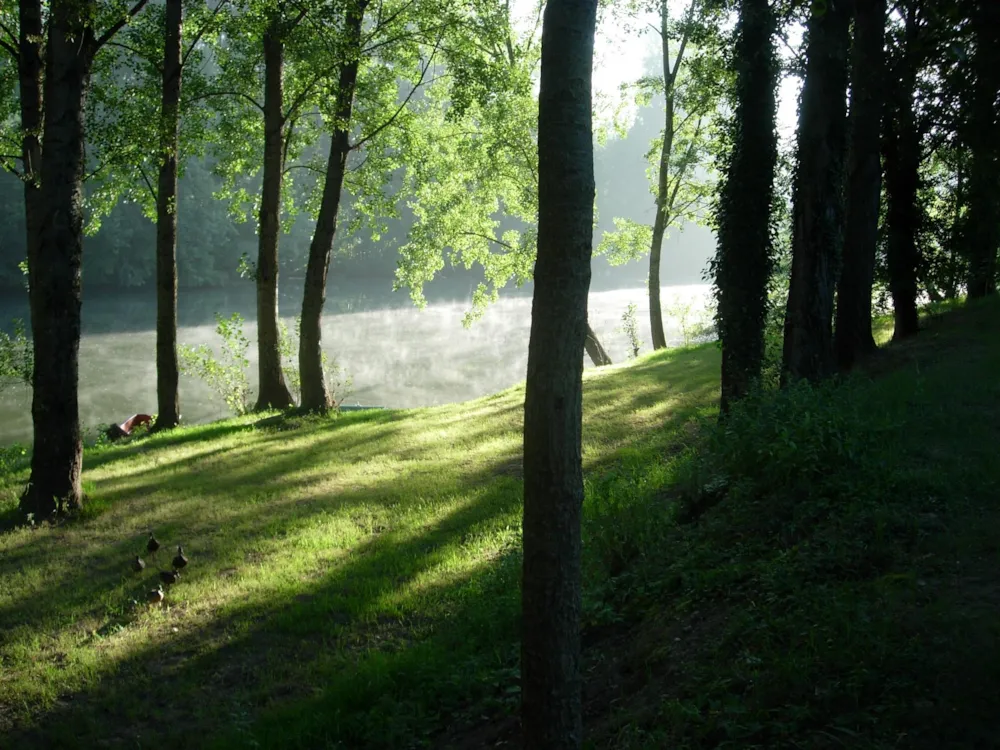 Flower Camping les Gorges de l'Aveyron