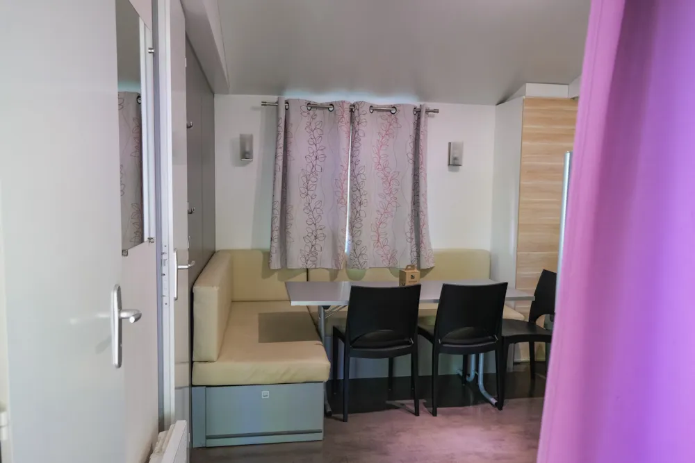 Mobilheim P'tit budget Standard 35m² (3 Schlafzimmer ) + überdachte Terrasse
