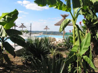 Camping Naturiste Les Manoques - image n°3 - Camping Direct