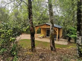 Huuraccommodatie(s) - Cabane Lodge - Camping Naturiste Les Manoques