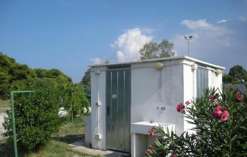 Emplacement Caravane Avec Sanitaires Individuels