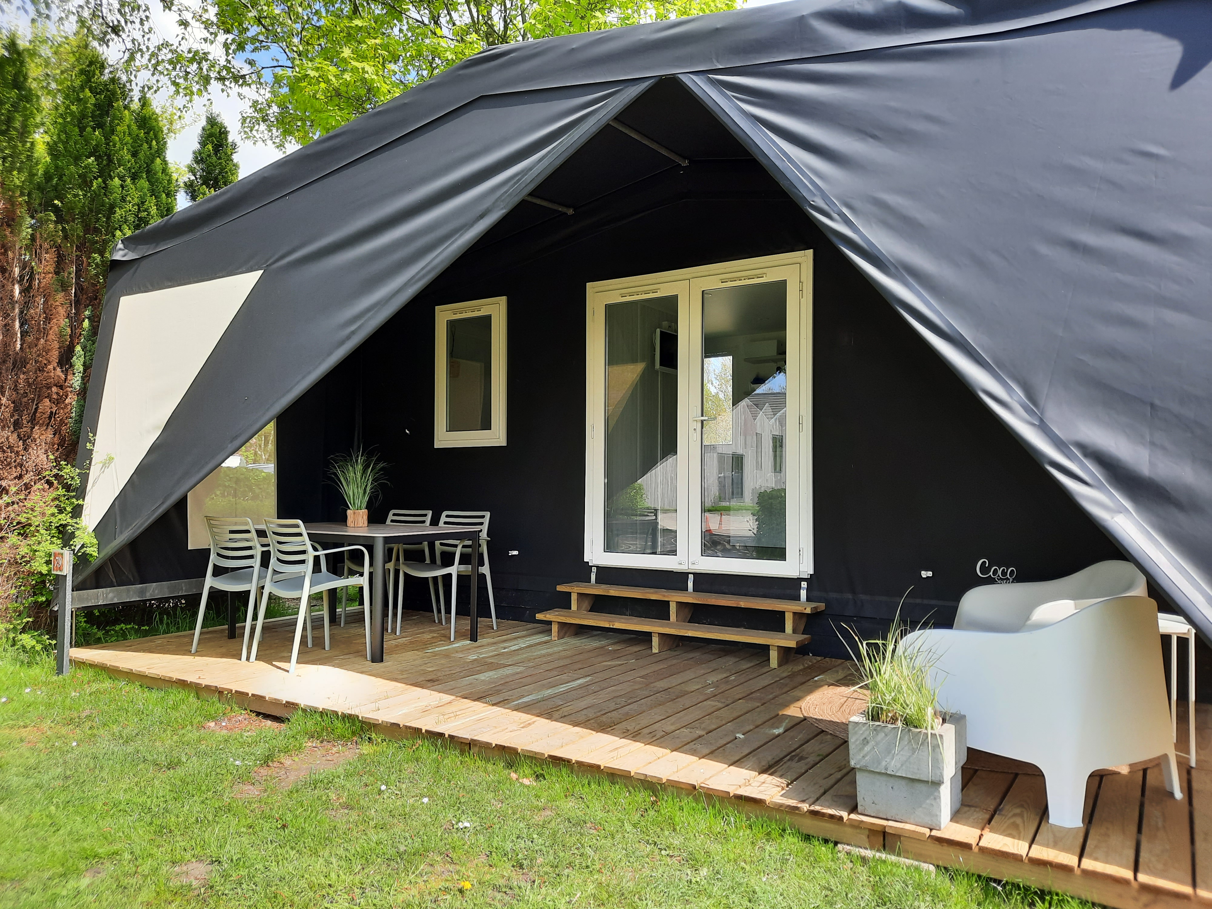 Location - Coco Sweet Deluxe - Camping Delftse Hout
