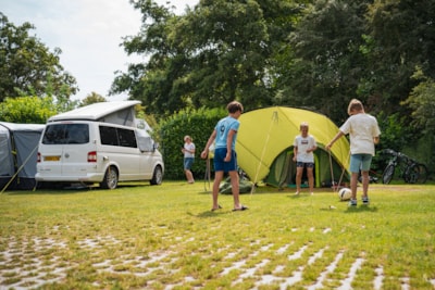 Pitch for caravan, tent or trailer tent — 3