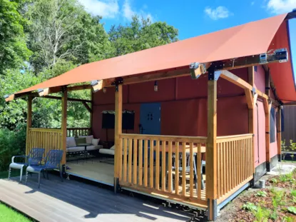 Wanderlodge