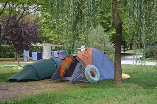 Stellplatz - Stellplatz - image n°3 - Camping des Lacs - Savoie