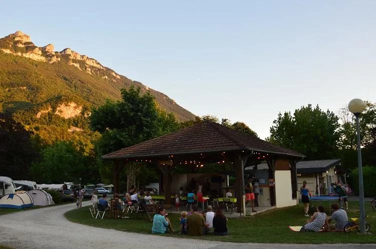 Camping des Lacs - Savoie