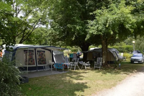 Stellplatz - Stellplatz - image n°1 - Camping des Lacs - Savoie