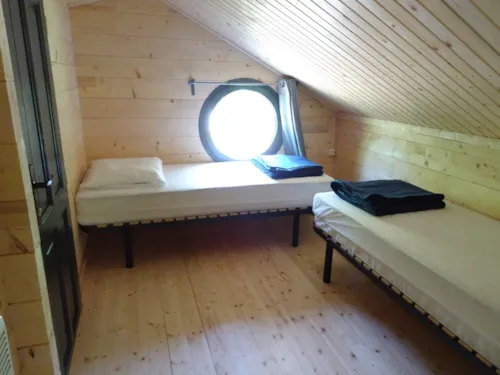 Mietunterkunft - Chalet Dent Du Chat - Duplex - image n°7 - Camping des Lacs - Savoie