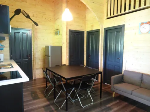 Mietunterkunft - Chalet Dent Du Chat - Duplex - image n°3 - Camping des Lacs - Savoie