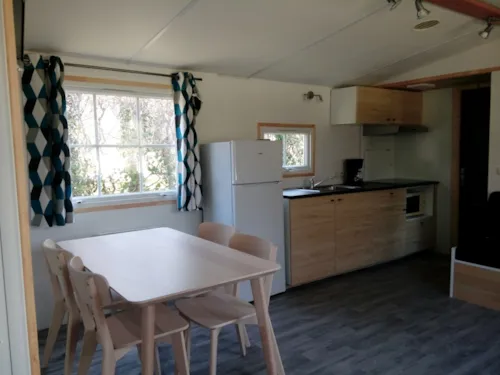 Mietunterkunft - Mobilheim Harmony 2 Schlafzimmer - image n°3 - Camping des Lacs - Savoie