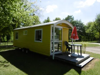 Mietunterkunft - Planwagen - Camping des Lacs - Savoie