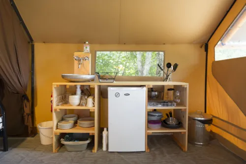 Huuraccommodatie(s) - Trappeur Tent Ii - image n°5 - Camping La Pinède - Excenevex