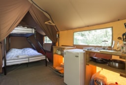 Accommodation - Canadienne Tent Ii - Camping La Pinède - Excenevex