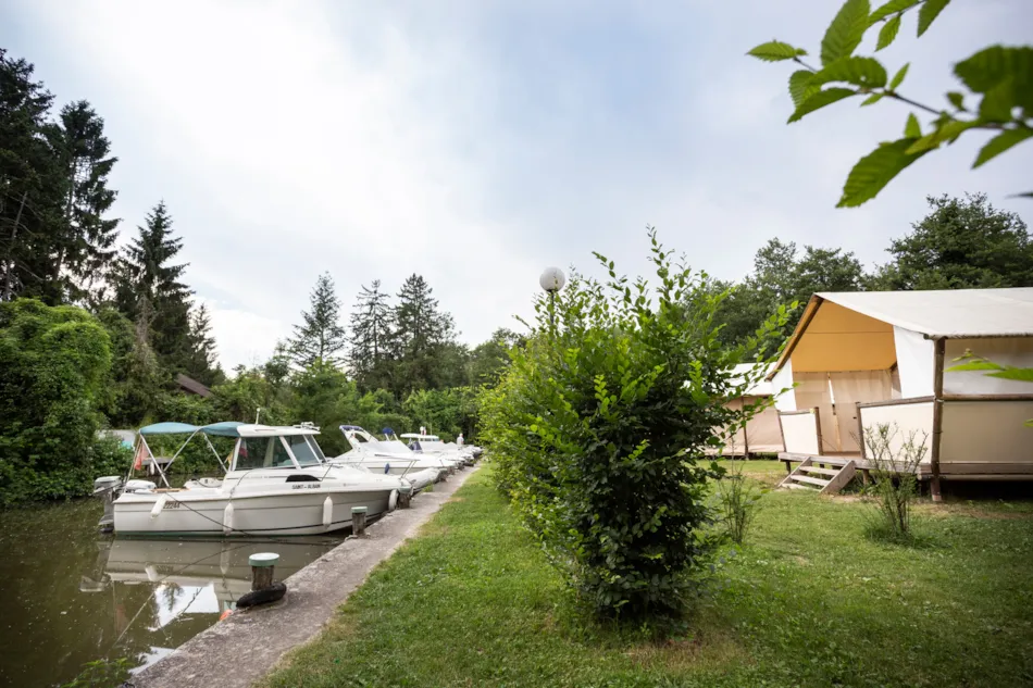 Camping La Pinède - Excenevex