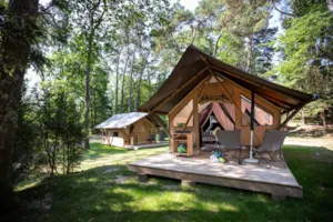 Locatif - Canadienne-Tent II - Camping La Pinède - Excenevex