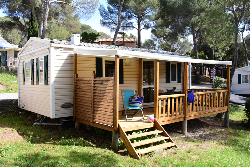 Huuraccommodatie - Stacaravan Riviera Family+ 27M² 2 Slaapkamers - Camping Plage du Dramont