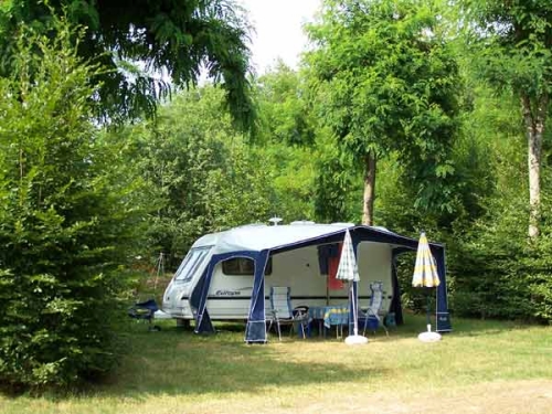 Pitch - Pitch Without Electricity - Domaine Des Chênes Verts