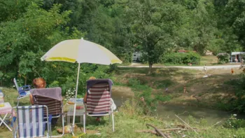 Emplacement - Forfait Sauvage Premium, 250M² Avec Vue Sur La Rivière - Domaine de l'Eglantière
