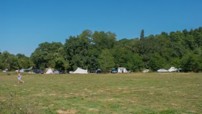 Pitch Sauvage Premium, 250m² with riverview