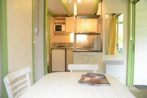 Location - Chalet (2 Chambres, 30M² Dont Terrasse 9M²) - image n°2 - Fontaine d'Annibal