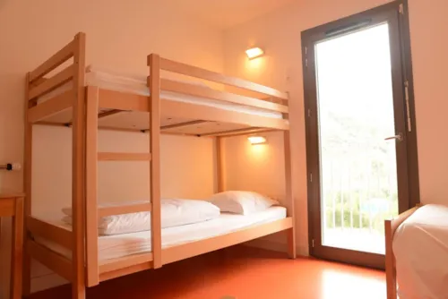 Chambre - Chambre De 4 Lits (22M²) - image n°4 - Fontaine d'Annibal