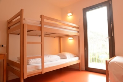 Bedroom up to 4 persons (22m²)