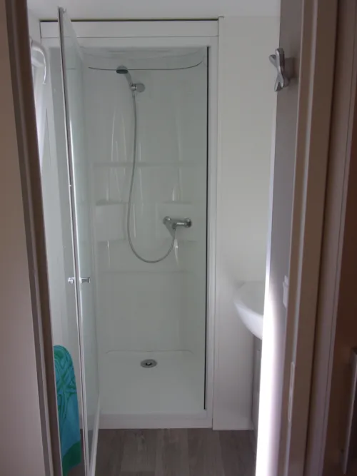 Location - Mobil-Home 2 Chambres (De 24 À 27 M² Dont Terrasse De 11M²) - image n°3 - Fontaine d'Annibal