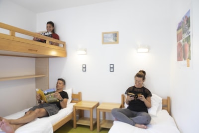 Bedroom up to 3 persons (19m²)