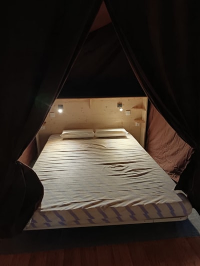 Furnished tent 5 persons