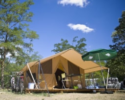 Accommodation - Classic Iv Wood & Canvas Tent - Huttopia La Plage Blanche