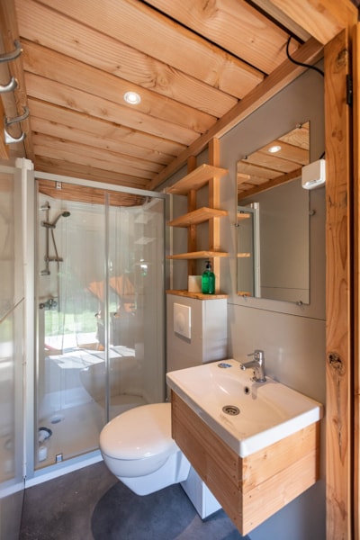 Sweet Wood & Canvas tent