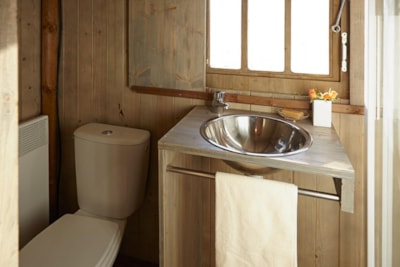 Cabin Lodge Wood Standard 38m² - 2 bedrooms - sheltered terrace 8m² + TV — 7