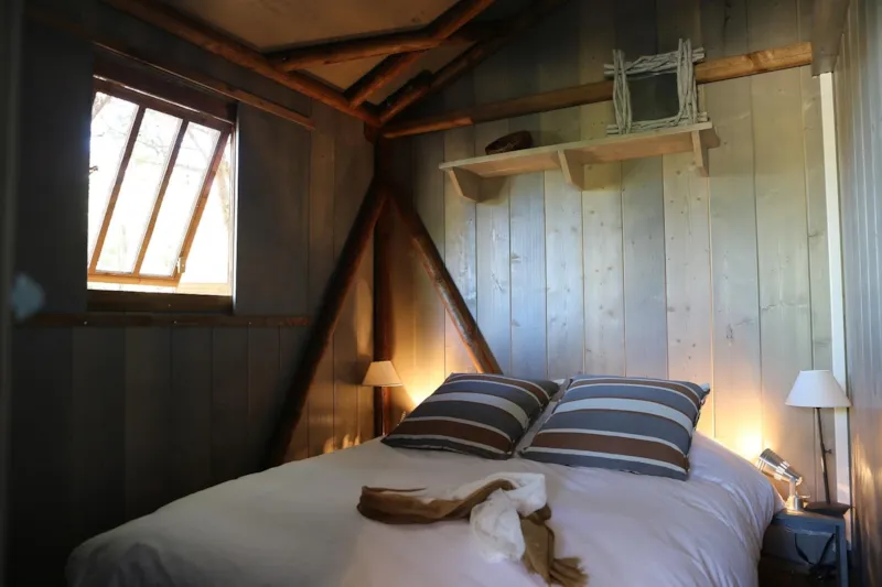 Cabane Lodge Bois Standard Sur Pilotis 38M² - 2 Chambres - Terrasse Couverte De 8M² + Tv