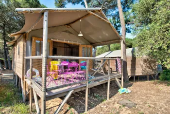 Huuraccommodatie(s) - Hut Lodge Hout Comfort 38M² - 2 Kamers - Overdekt Terras 8M² + Tv - Flower Camping Le Bel Air
