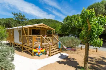 Huuraccommodatie(s) - Sweetflower Premium 43M² - 2 Slaapkamers - Tv + Lakens + Handdoeken + Half-Schaduwrijk Terras 11M² - Flower Camping Le Bel Air