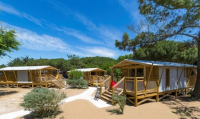 Sweetflower Confort 43m² - 2 bedrooms - TV + Half-covered terrace 11m² — 2