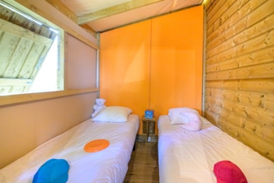 Cosyflower Premium 38m² - 2 bedrooms + TV + sheets + towels + 11m² semi-covered terrace — 6