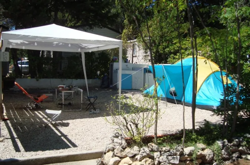 Emplacement Serenite + Electricité 6 Amp