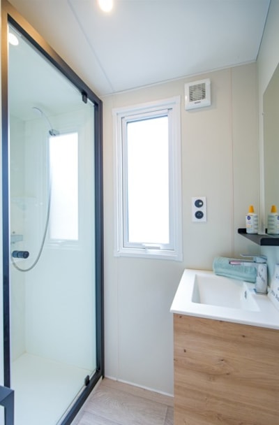 Mobile home ~28m² - Seaview - 2 bedrooms + air-conditioning