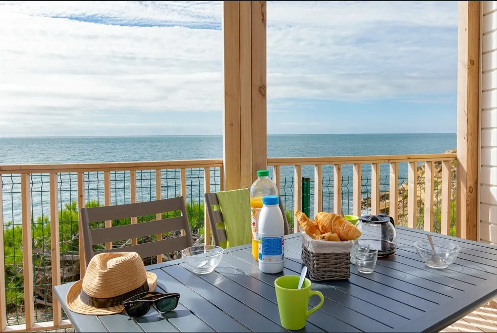Mietunterkunft - Mobilheim ~27 M² Privileg - Meerblick - 2 Zimmer + Klimaanlage - Camping Les Mouettes
