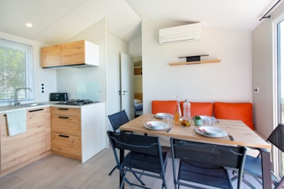 Mobile home ~33m² - partial sea view - 3 bedrooms + air-conditioning