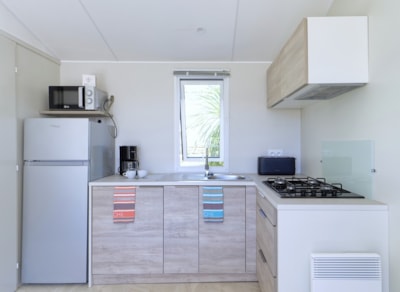 Mobile home ~27m² - partial sea view - 2 bedrooms + air-conditioning